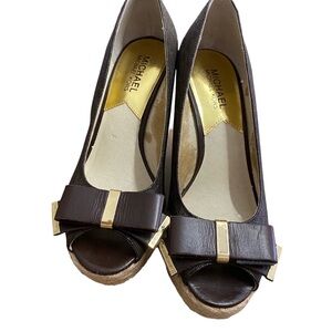 Michael Kors Meg 8M Brown with bow, Wedge